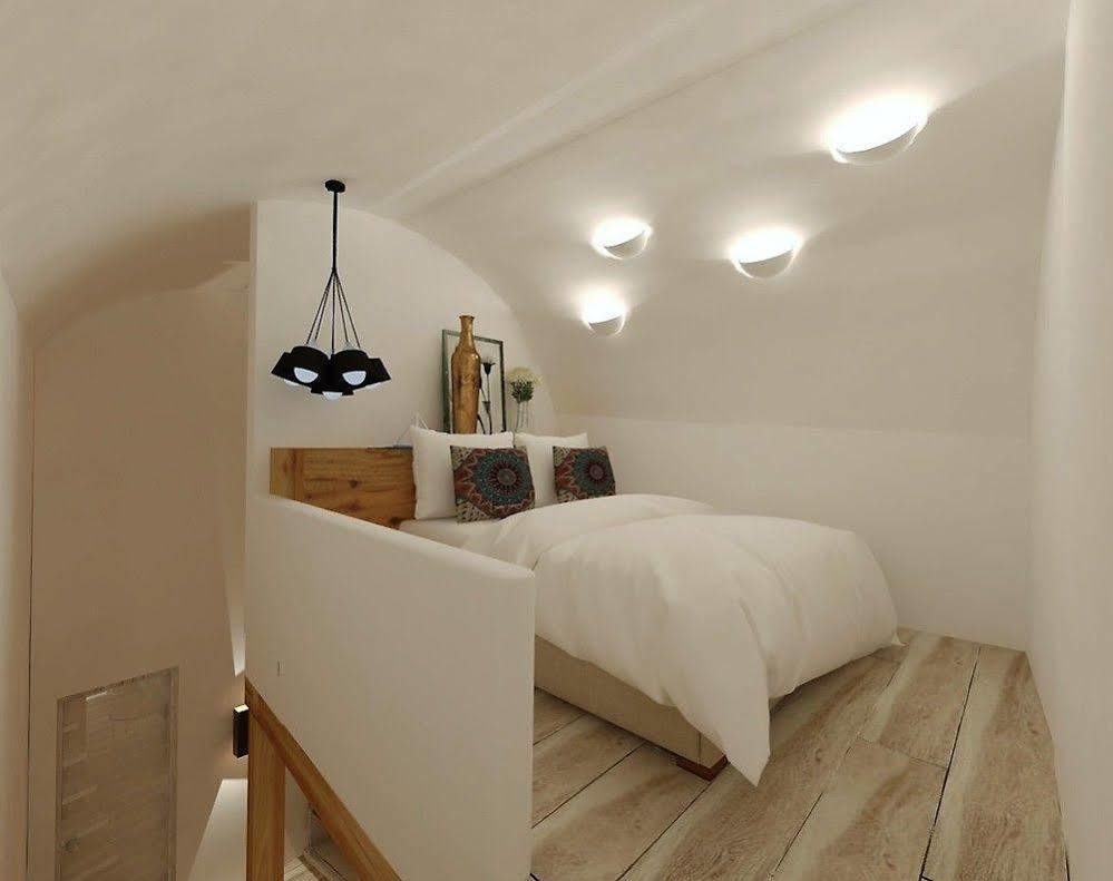 Callia Caves - Adults Only Fira (Santorini) Exterior foto